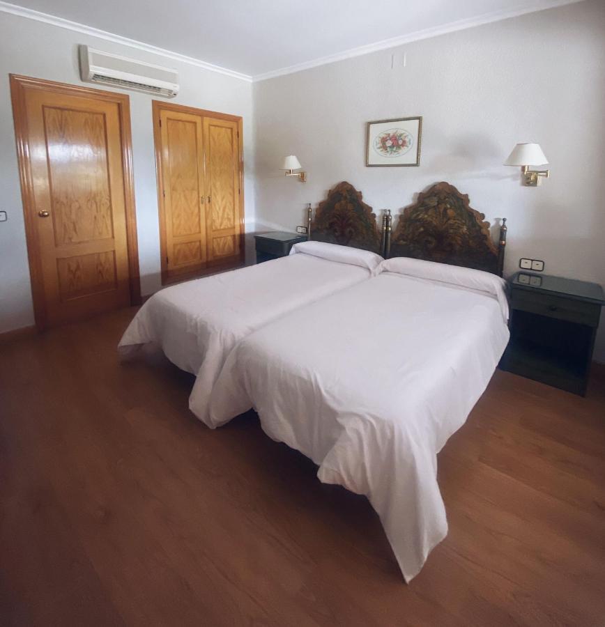 Hotel Salvador Bailén Buitenkant foto