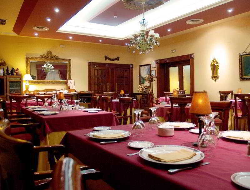 Hotel Salvador Bailén Buitenkant foto